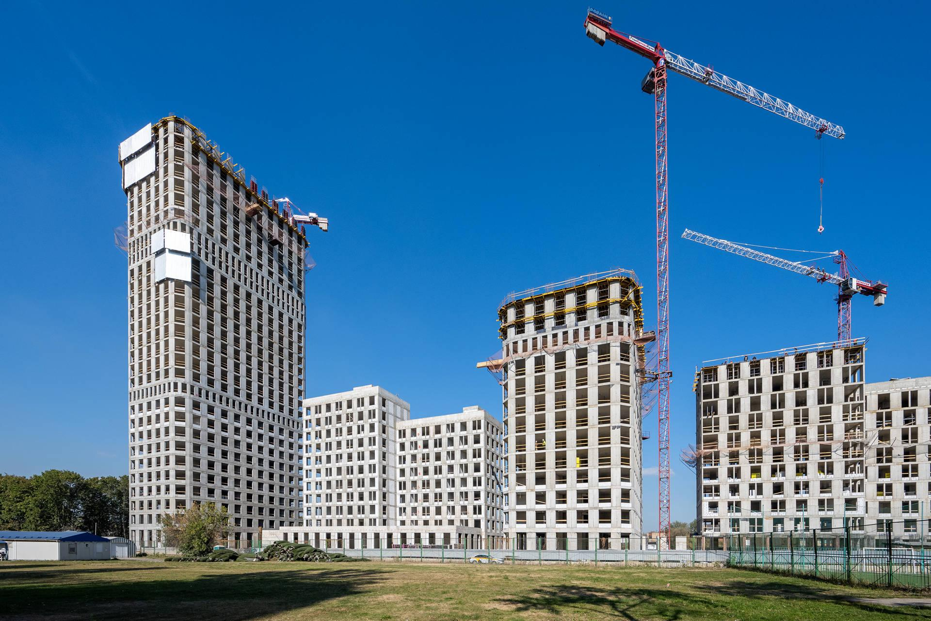 Сентябрь, 2024