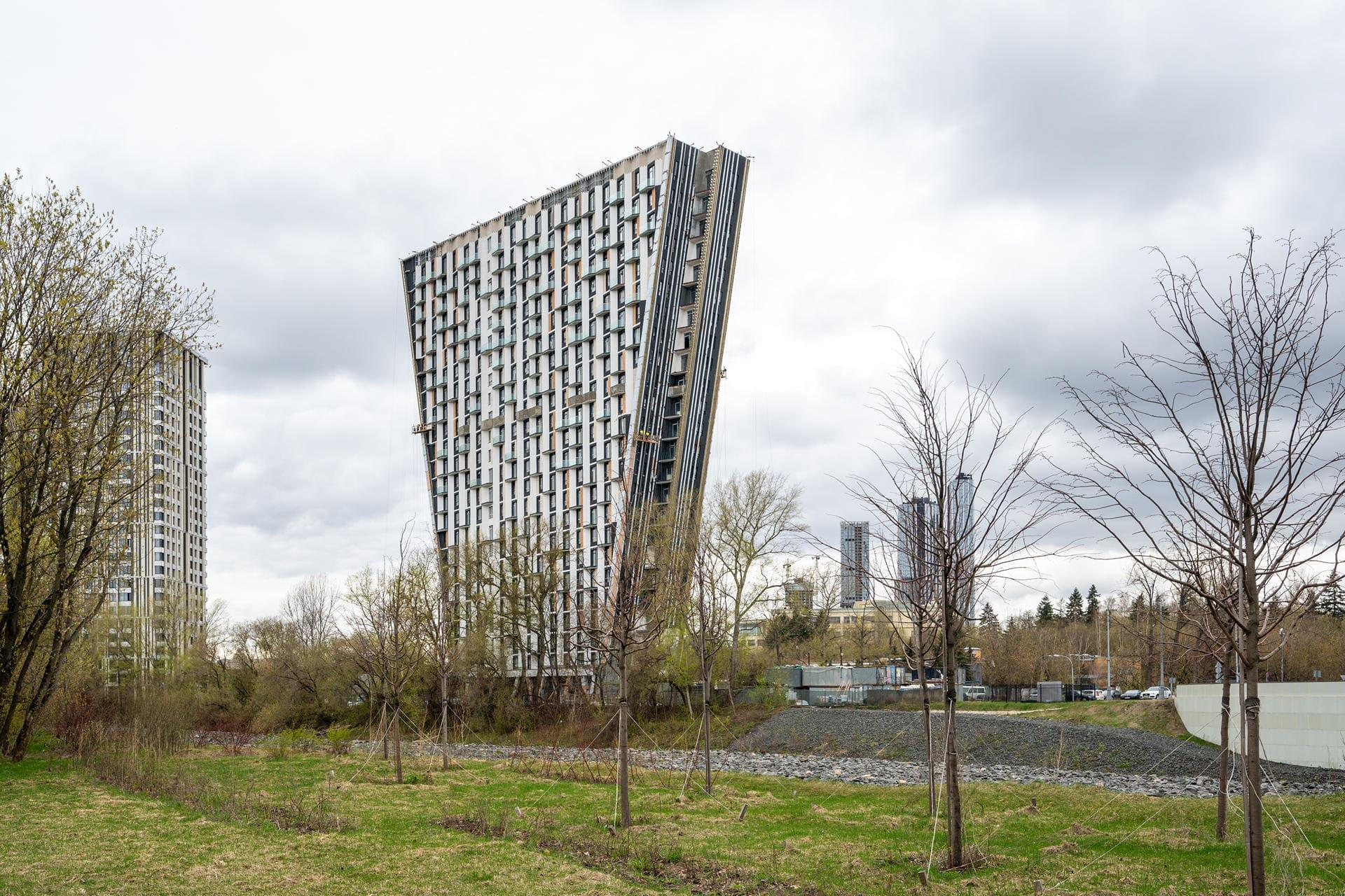 Апрель, 2024